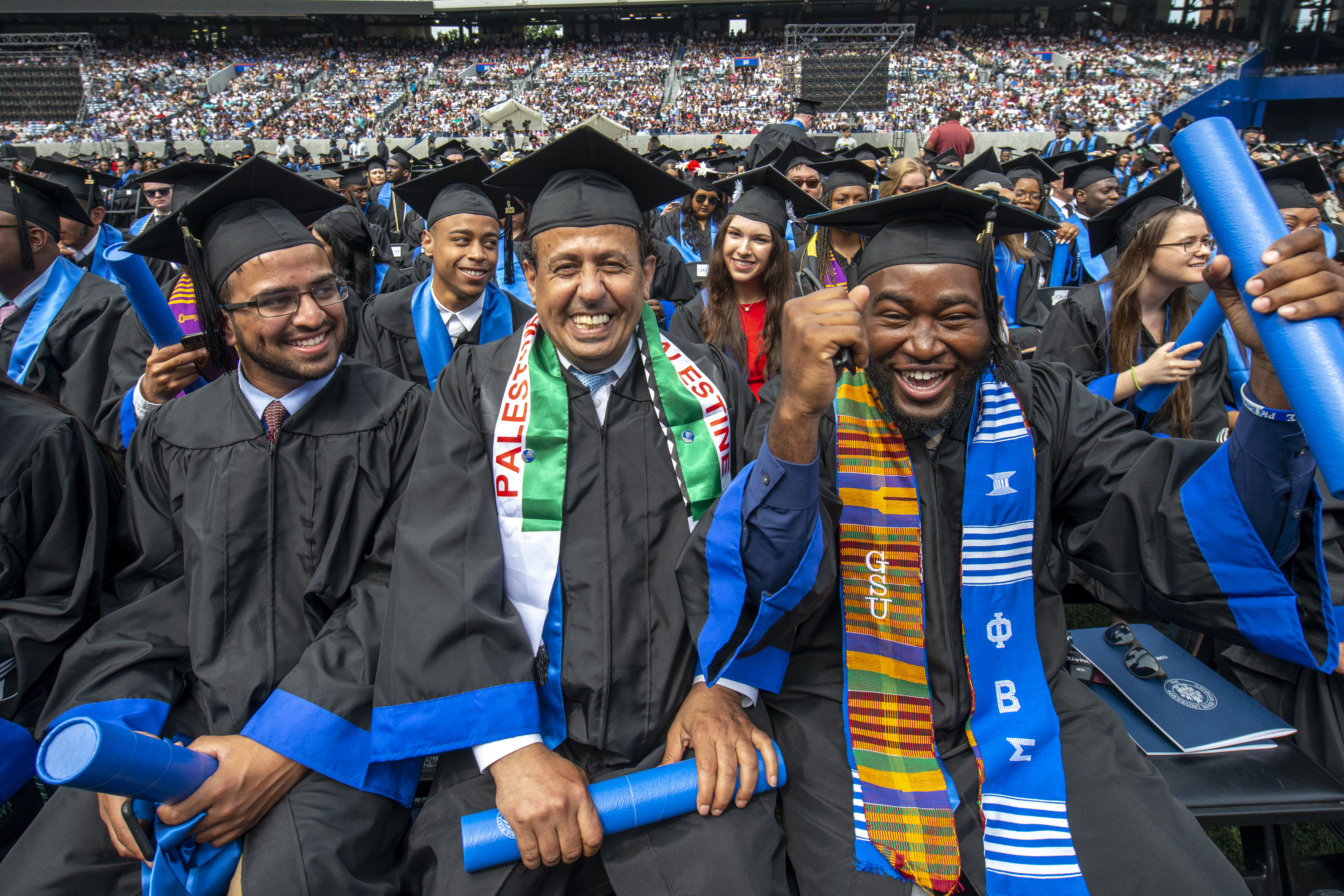 Undergraduate students at the commencement ceremony.